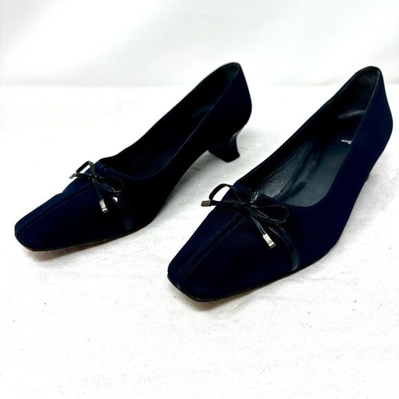 Stuart Weiztman Deep Blue Kitten Heel Loafers- Size 7W - Picture 3 of 14